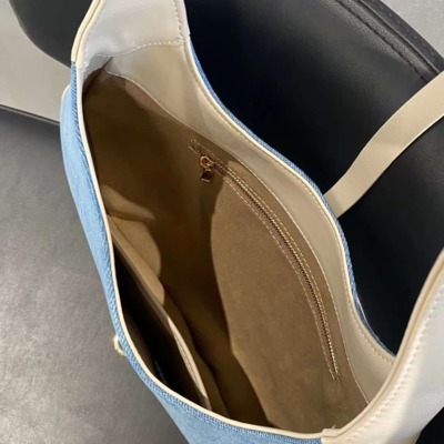 Сумка женская Voggo